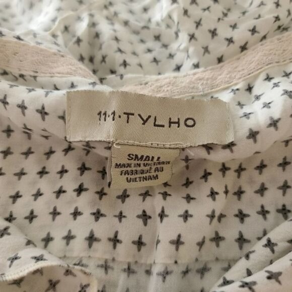 Anthropologie 11.1 Tylho Minnie Blouse Cross Print Tunic Swing Top Small - Picture 9 of 10